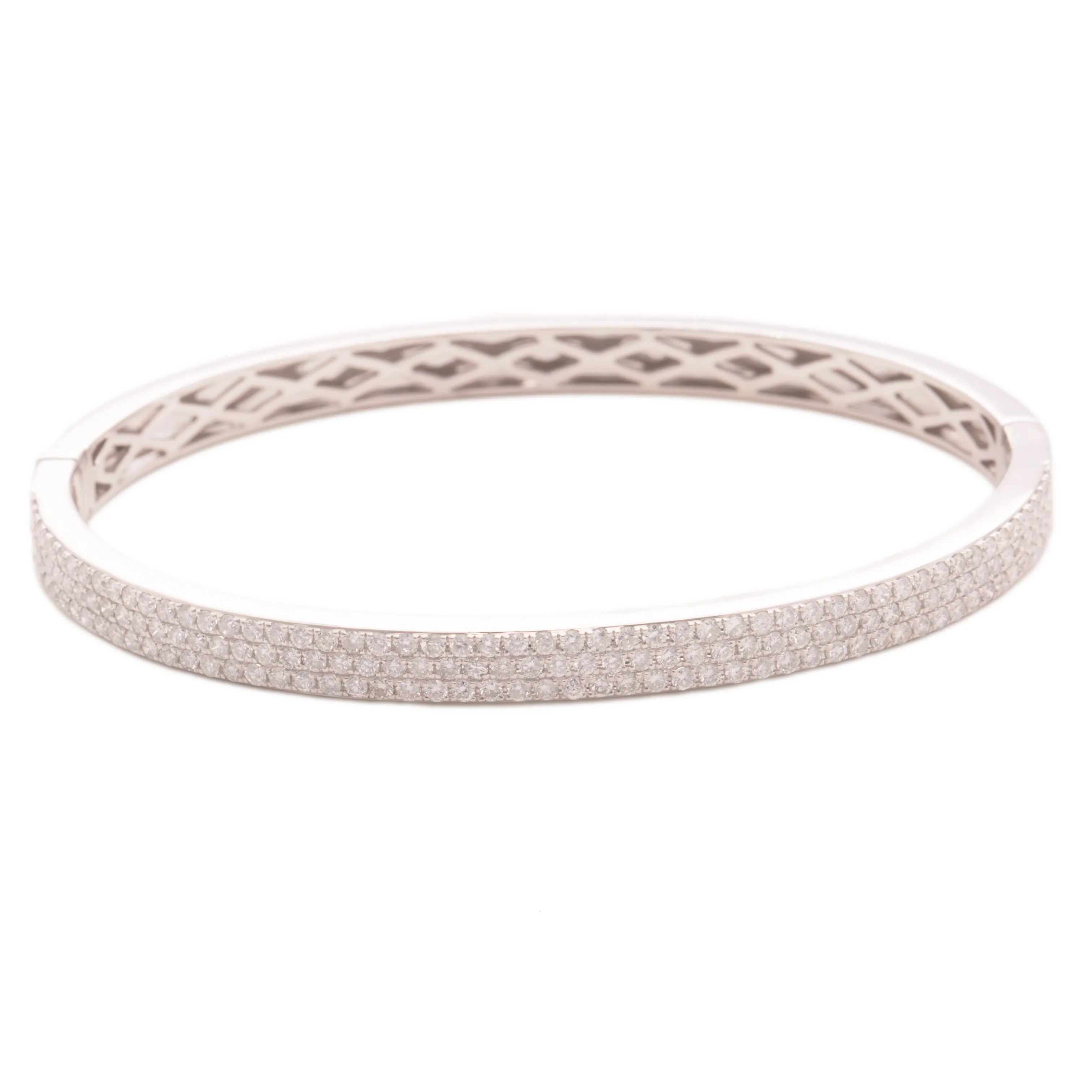 1.85ct 18k White Gold Diamond Bangle