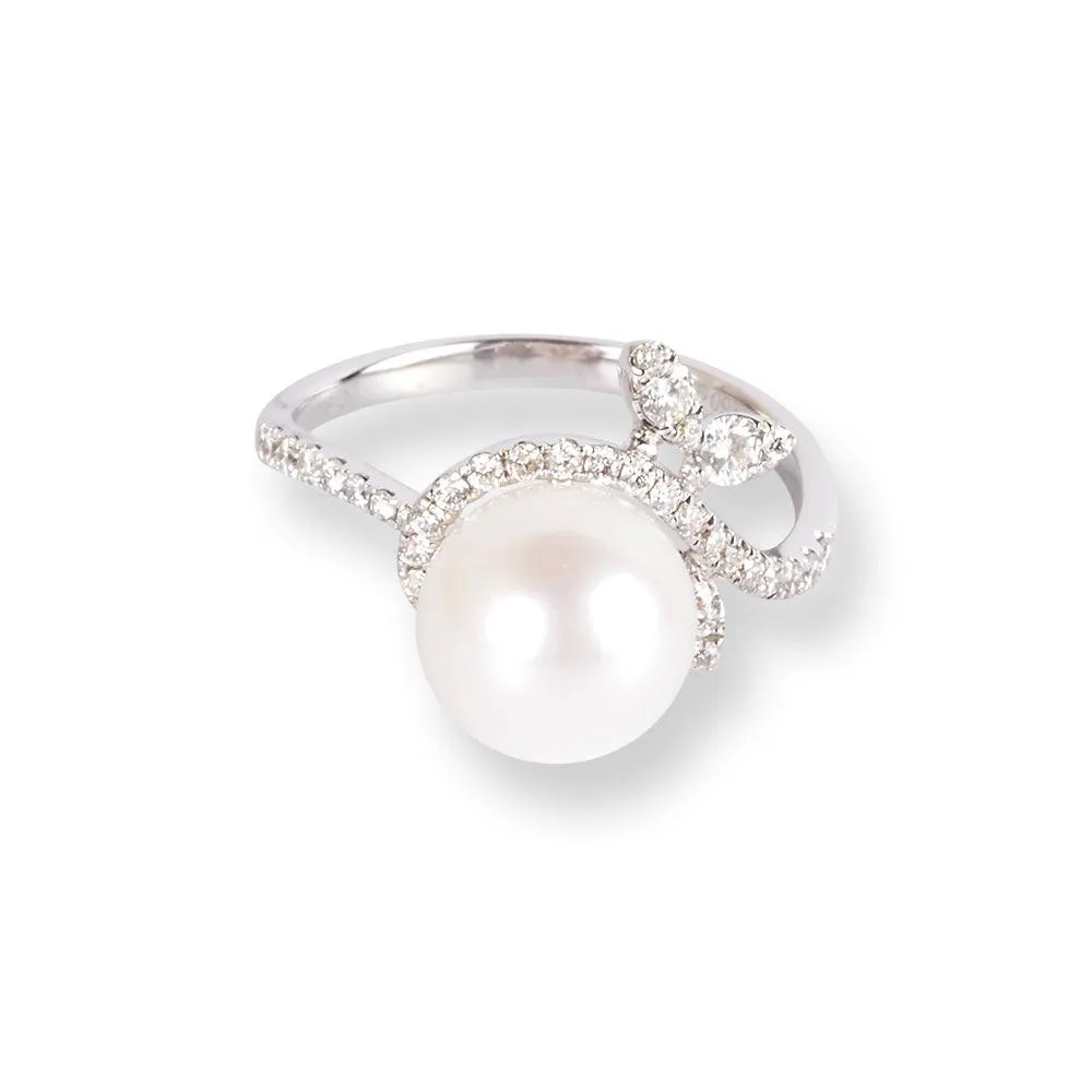 18ct White Gold Diamond & Cultured Pearl Ring LR-6653