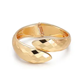 18K Gold Faceted Cuff Bangle