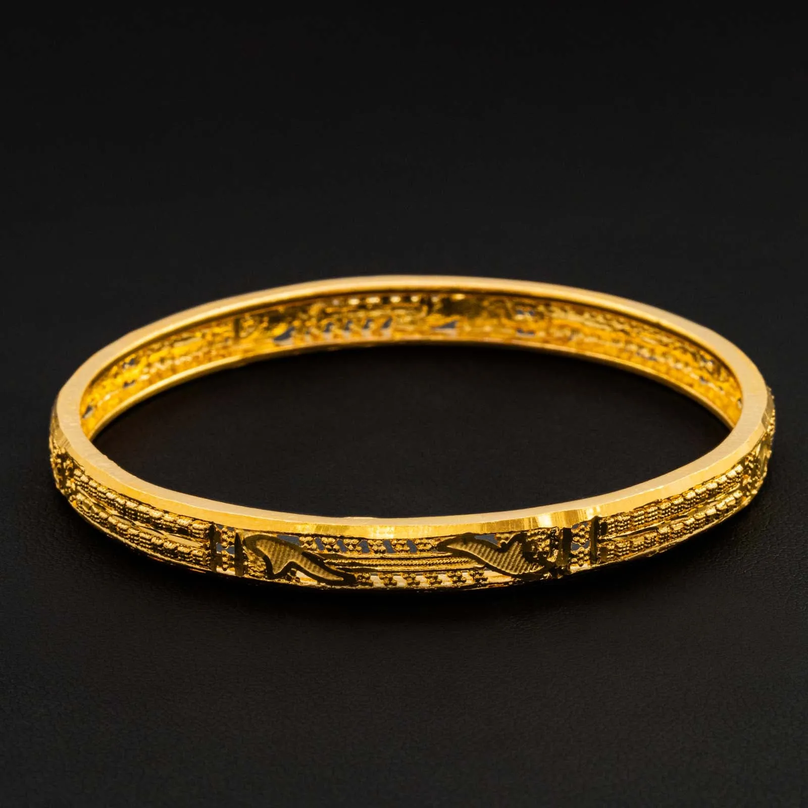 24CT HEAVY GOLD PLATED BOHO STYLE BANGLE PGB1-571