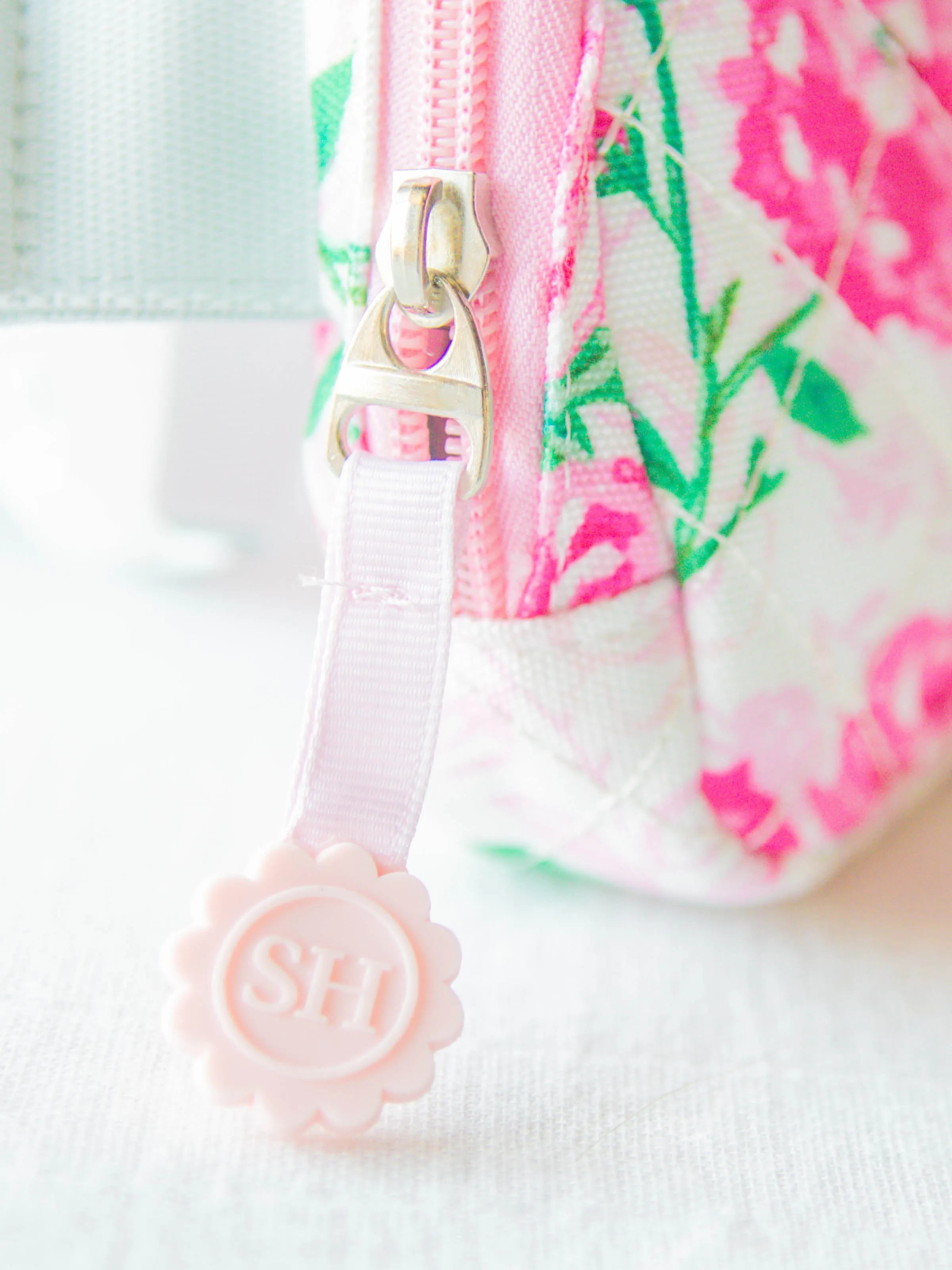 Belt Bag - Raspberry Roses