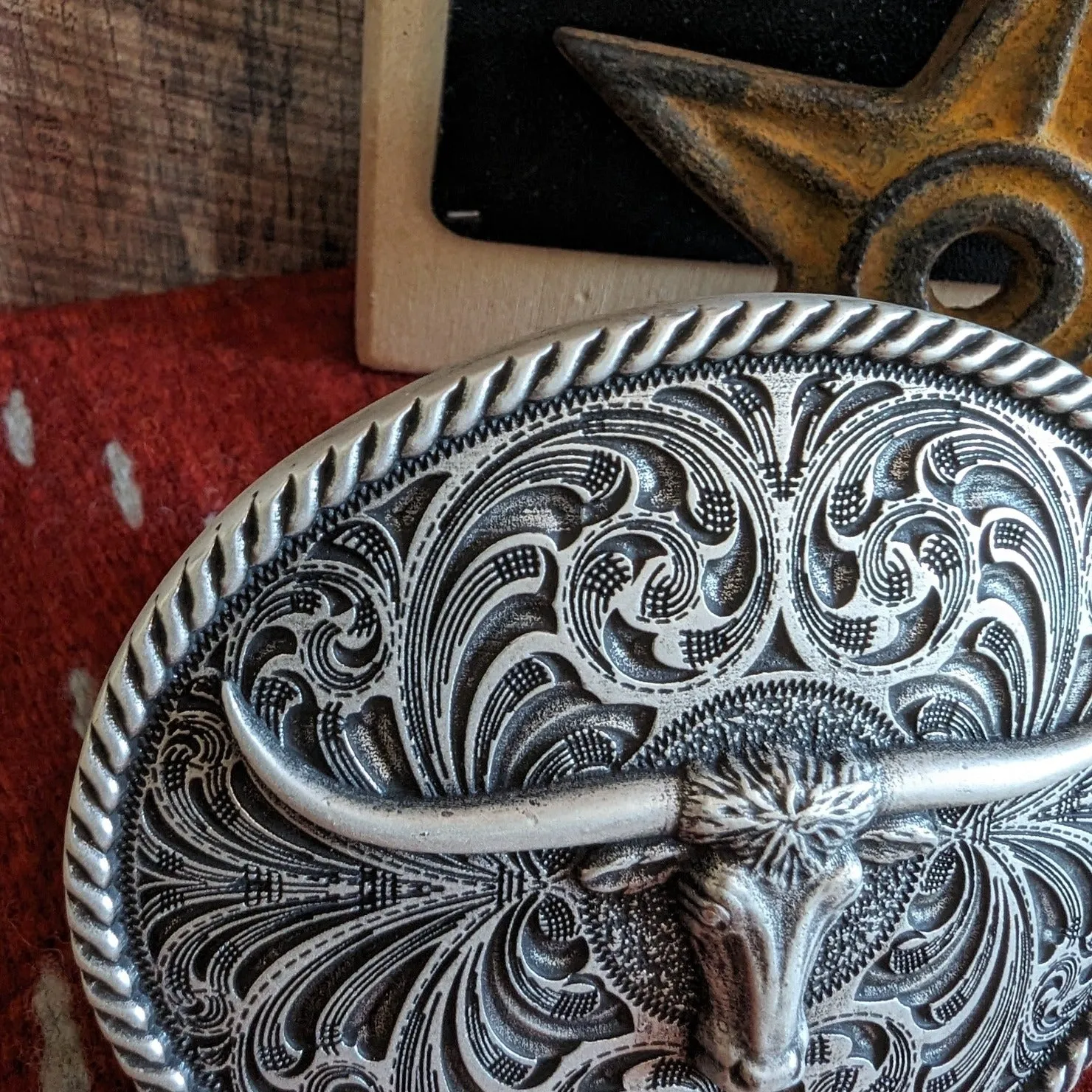 Belt Buckle the "Classic Longhorn" by Montana Silversmiths 61028
