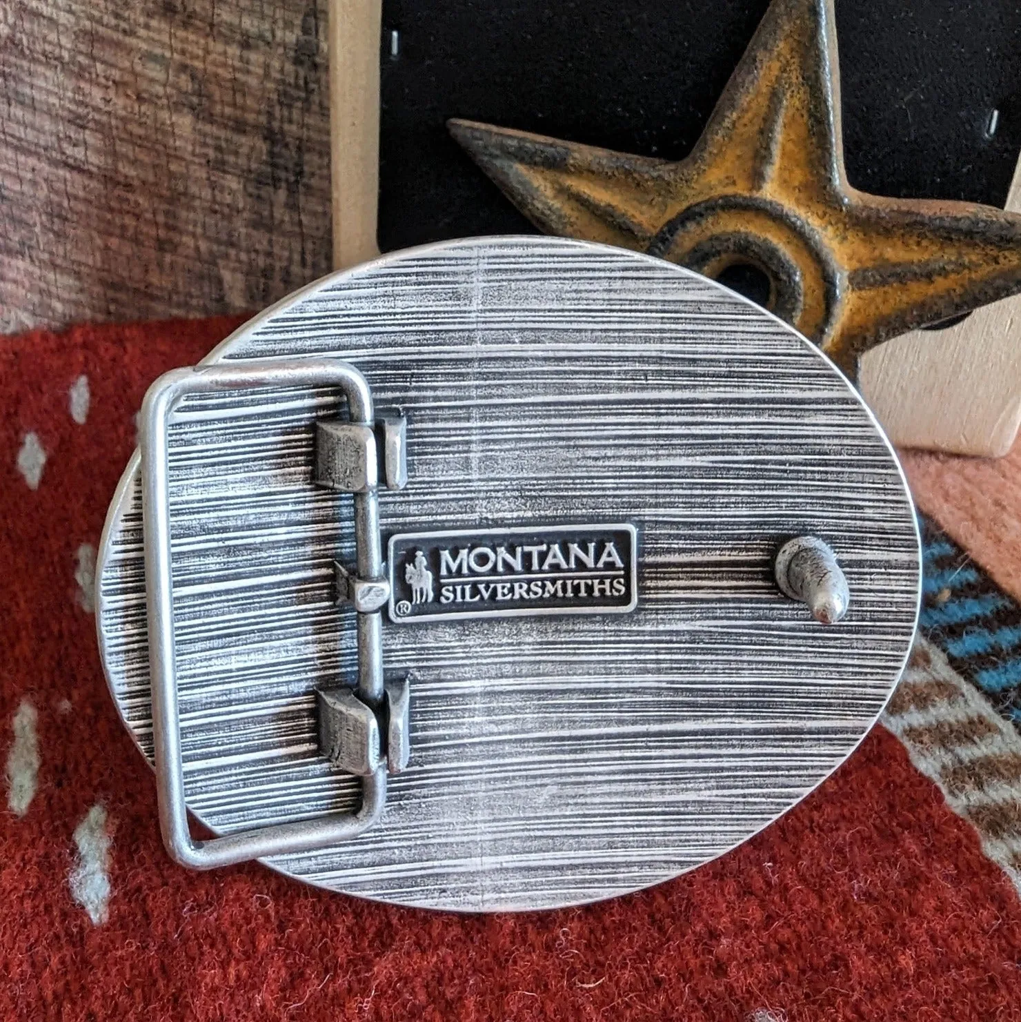 Belt Buckle the "Classic Longhorn" by Montana Silversmiths 61028
