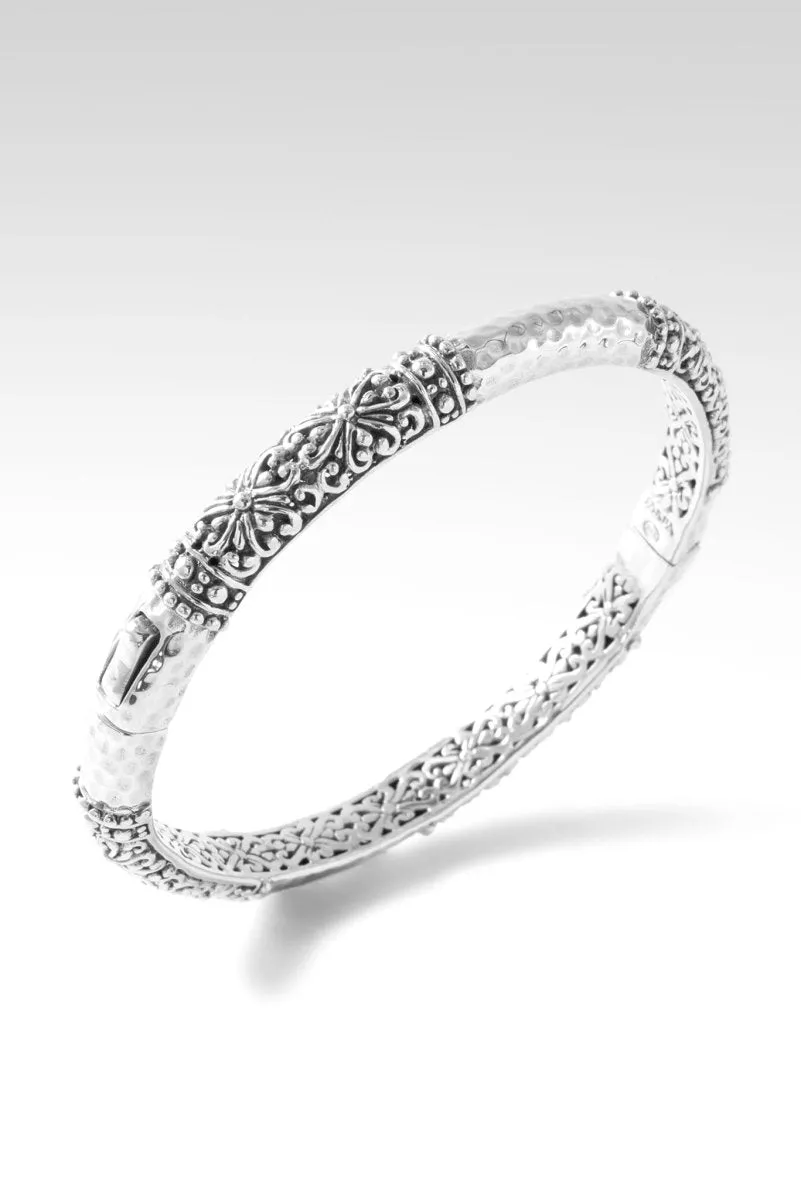 Breath of Life Bangle™ in Janyl Adair