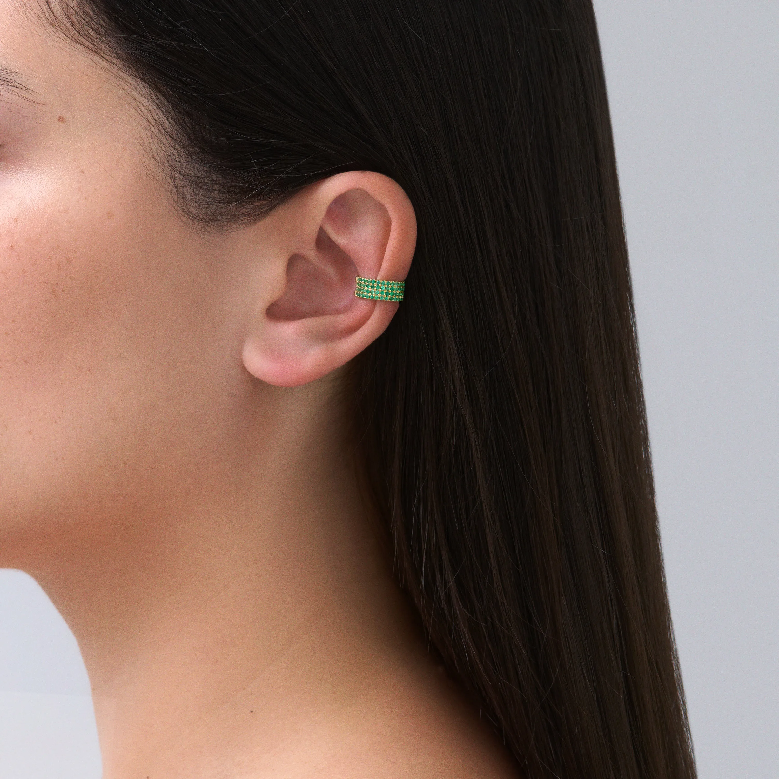 Capri Dreaming® Cici Emerald Gemstone Ear Cuff | 18K Yellow Gold
