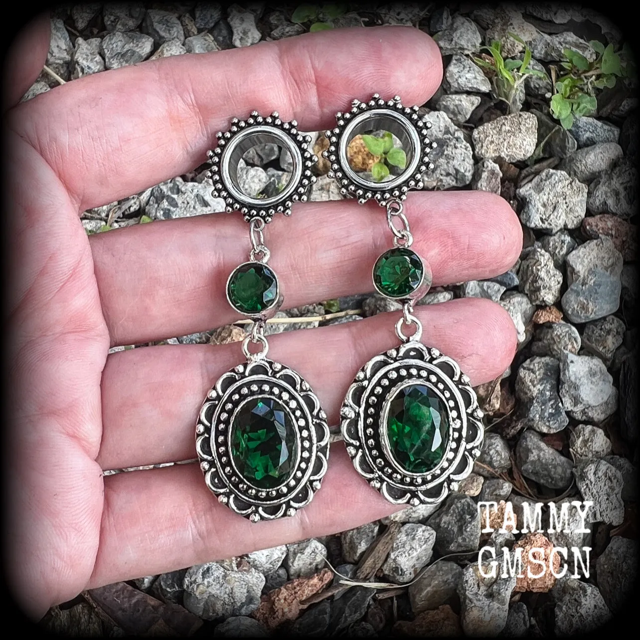 Emerald green gemstone tunnel earrings