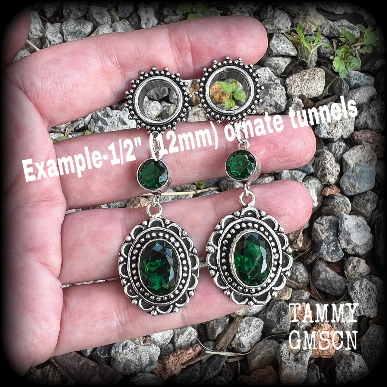 Emerald green gemstone tunnel earrings