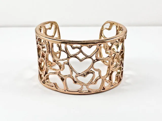 Fancy Fun Heart Pattern Rose Gold Fashion Bangle