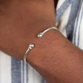 Light Plain Solid Ball Bangle