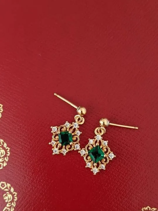 Morgan 14K Gold Earrings w. Emerald Green Gem Jewels Pendant | Vintage Inspired