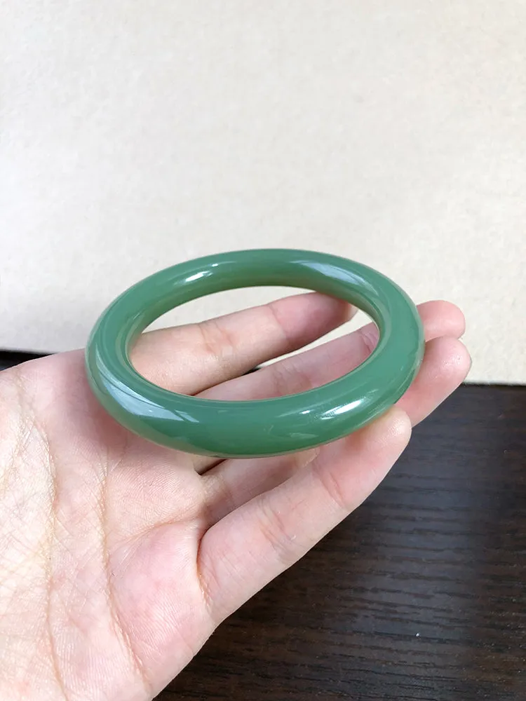 Natural Jade Bangle Nephrite Bangle Internal Diameter 53.5mm NBE024