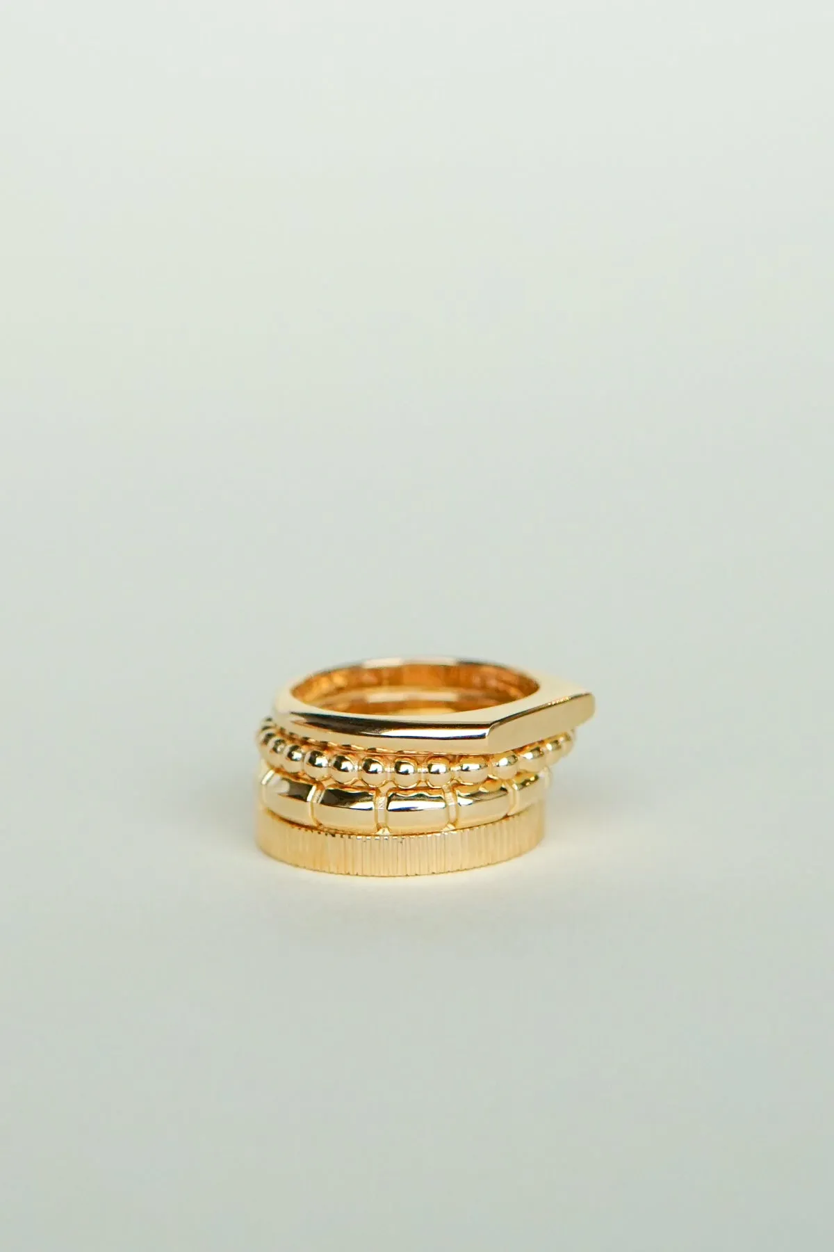 Small dots stacking ring gold plated