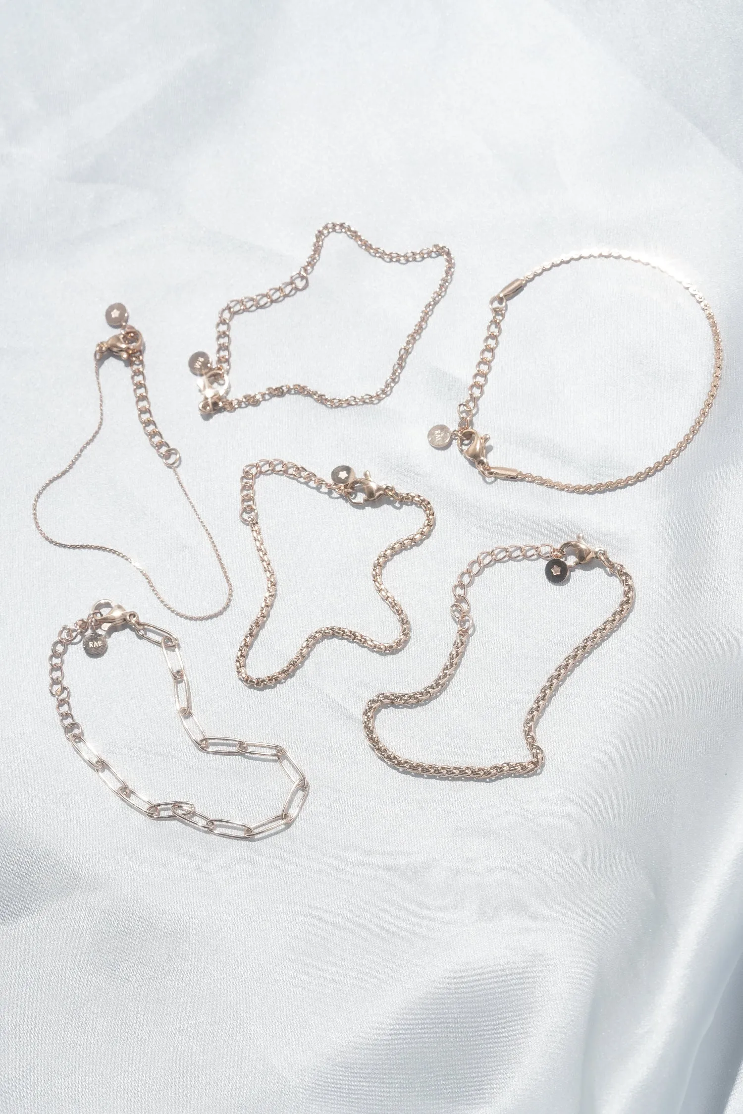 Super Tiny Wave Chain Anklet